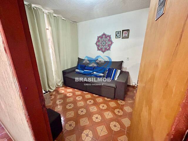 #254 - Casa para Venda em Várzea Paulista - SP